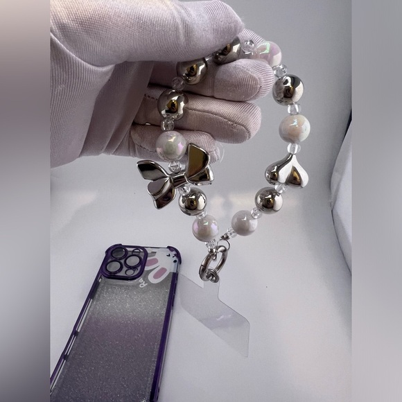 iPhone 16 Pro Max Case – Glitter Bunny Design with 3D Bear & Beaded Chain - Picture 6 of 7